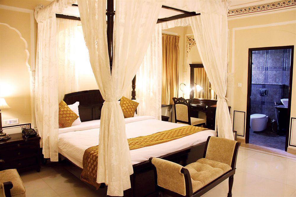Welcomheritage Traditional Haveli Jaipur Ngoại thất bức ảnh